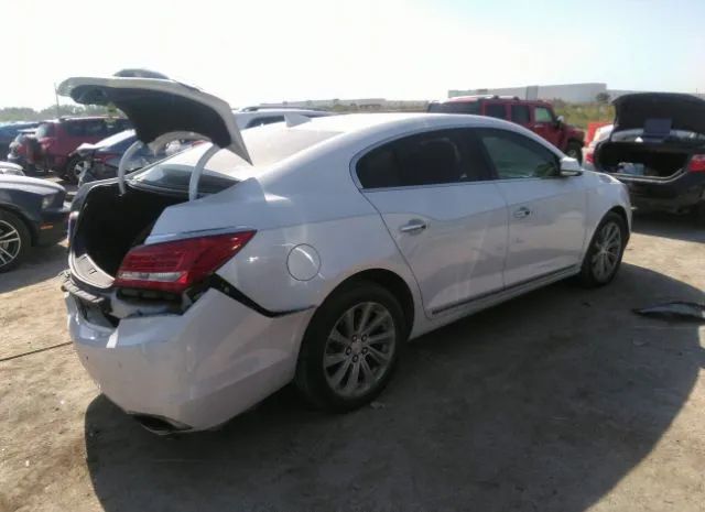 Photo 3 VIN: 1G4GB5G35GF188958 - BUICK LACROSSE 