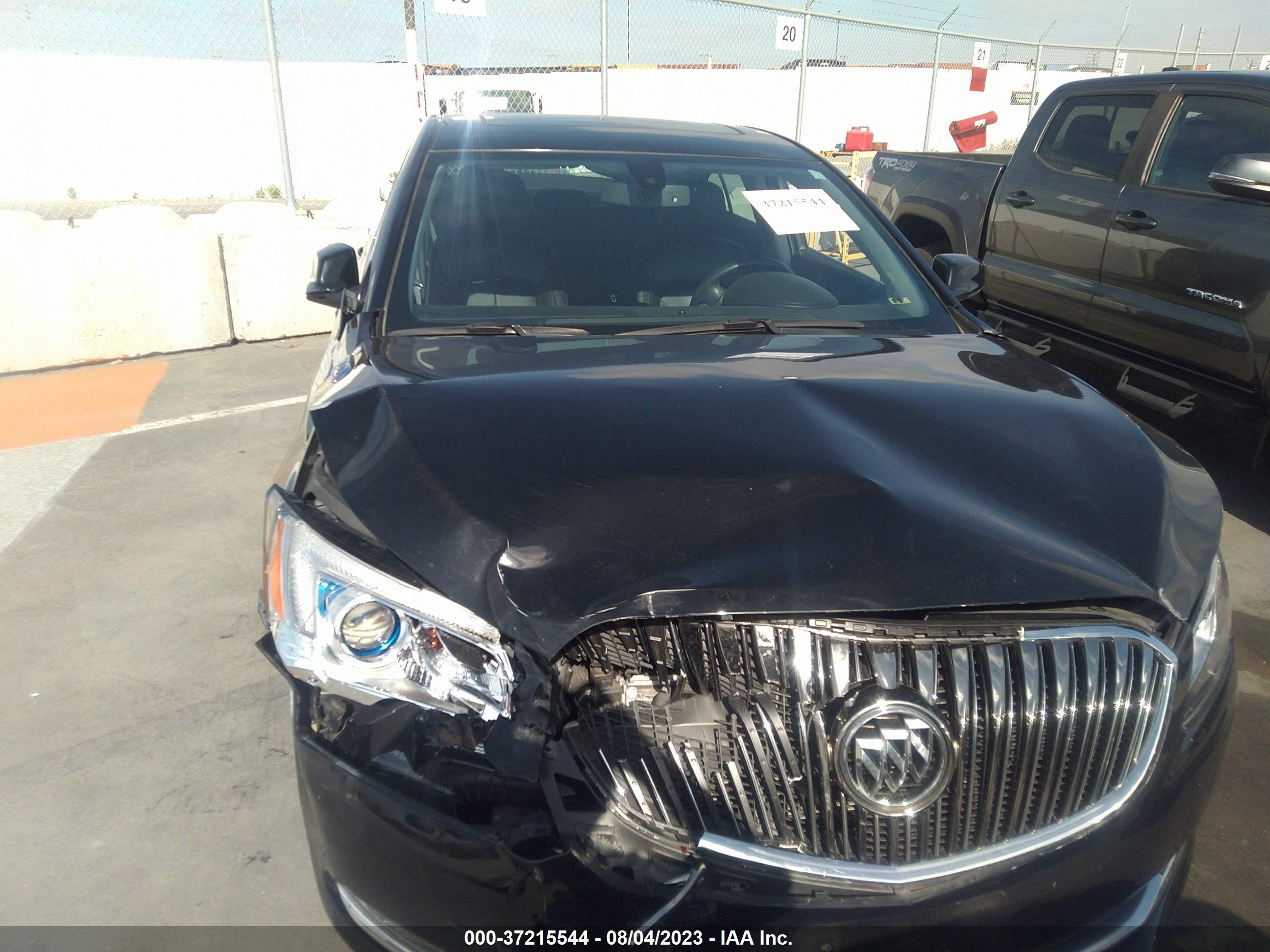 Photo 11 VIN: 1G4GB5G35GF254358 - BUICK LACROSSE 