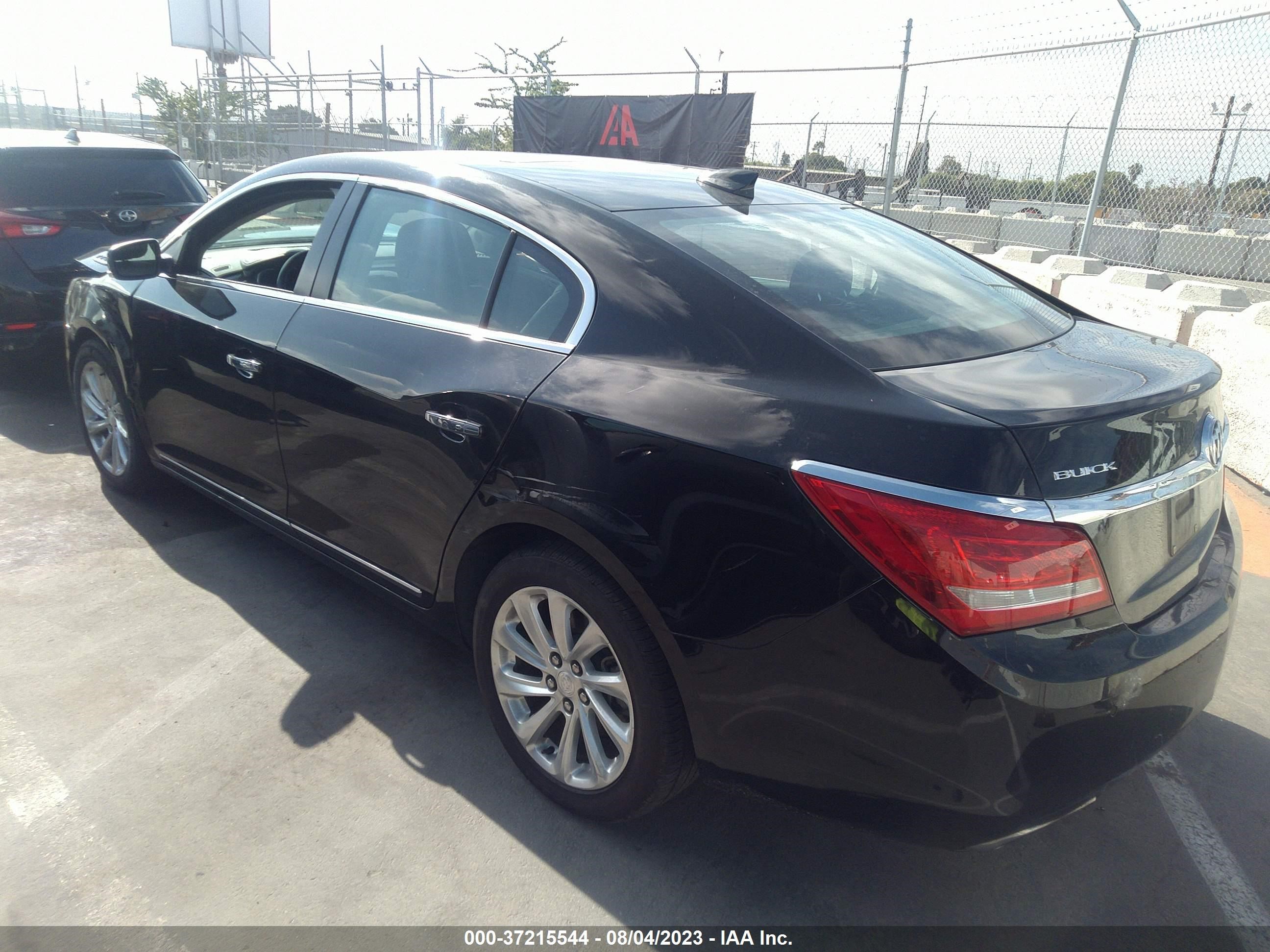 Photo 2 VIN: 1G4GB5G35GF254358 - BUICK LACROSSE 