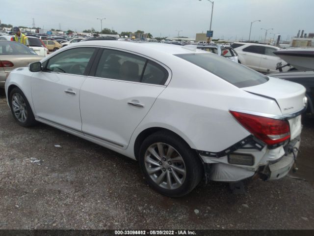 Photo 2 VIN: 1G4GB5G36GF118014 - BUICK LACROSSE 