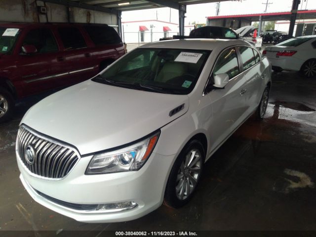 Photo 1 VIN: 1G4GB5G36GF160876 - BUICK LACROSSE 