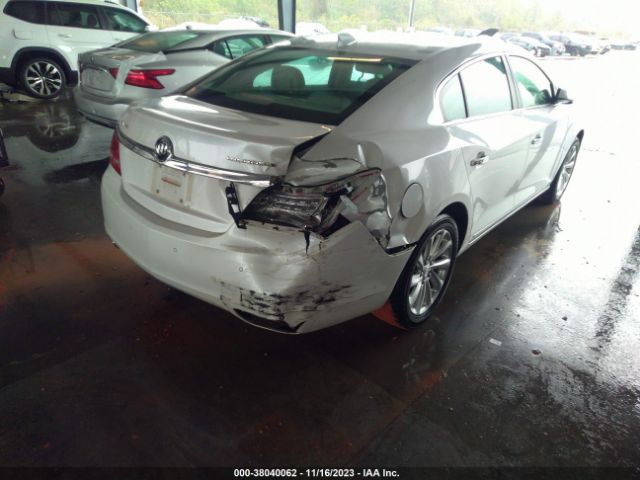 Photo 5 VIN: 1G4GB5G36GF160876 - BUICK LACROSSE 