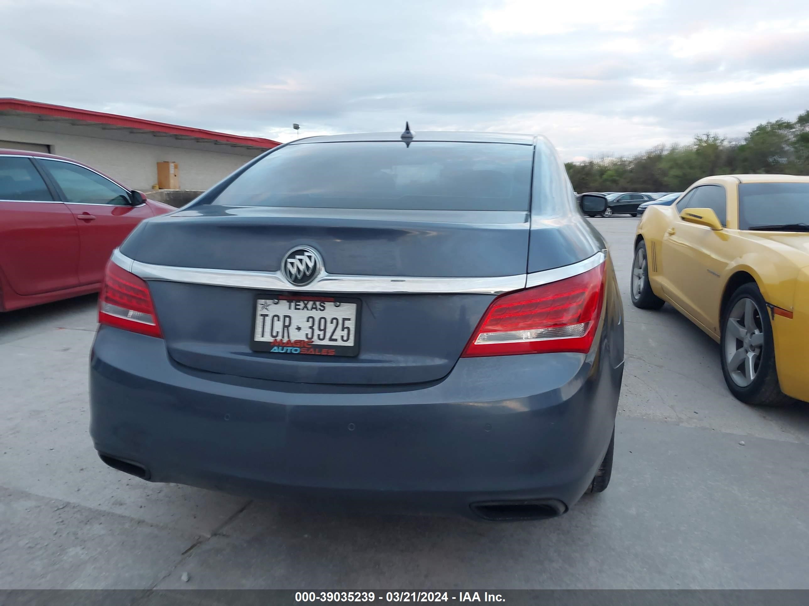 Photo 3 VIN: 1G4GB5G37EF109870 - BUICK LACROSSE 