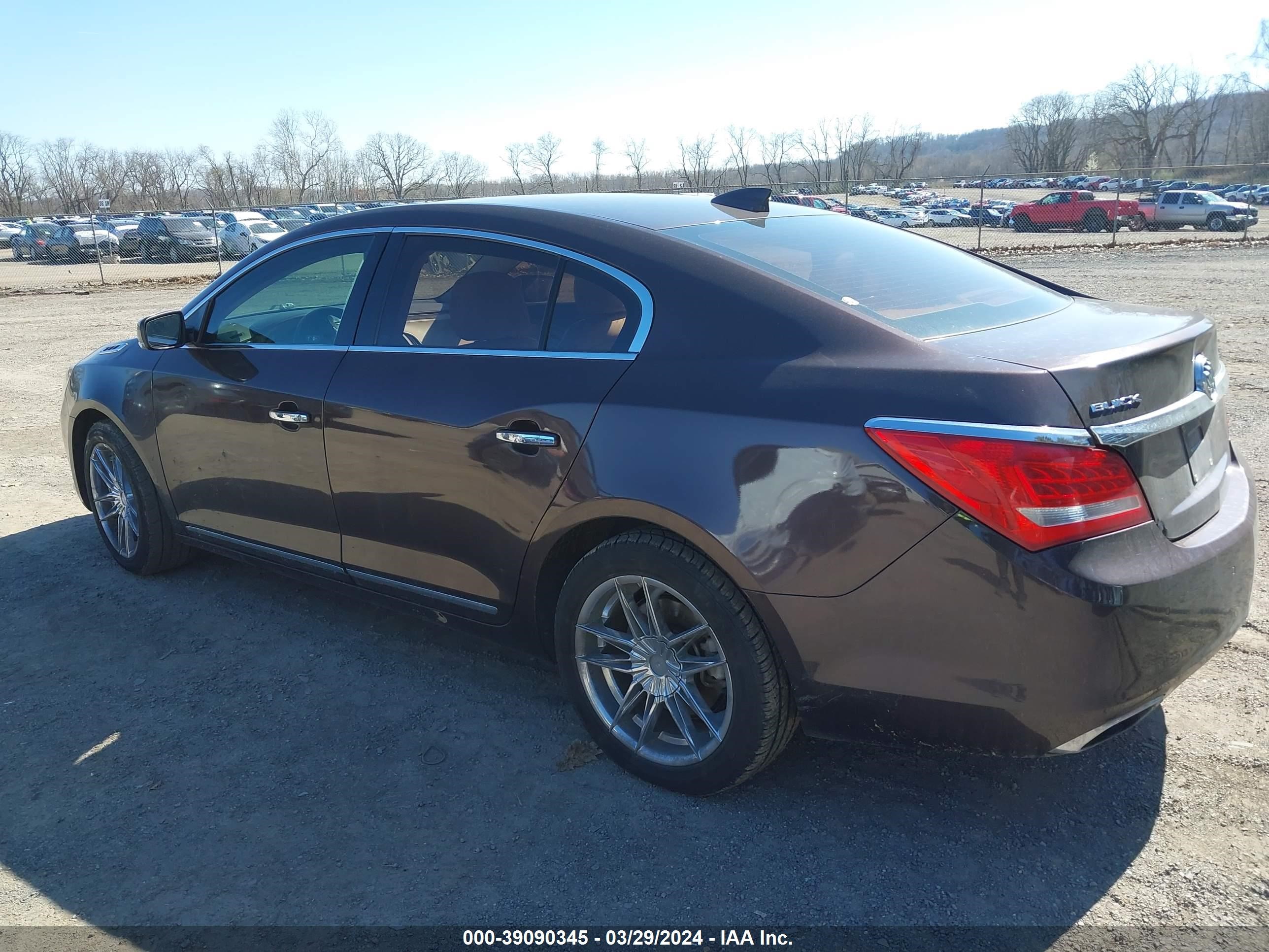 Photo 2 VIN: 1G4GB5G37GF179906 - BUICK LACROSSE 