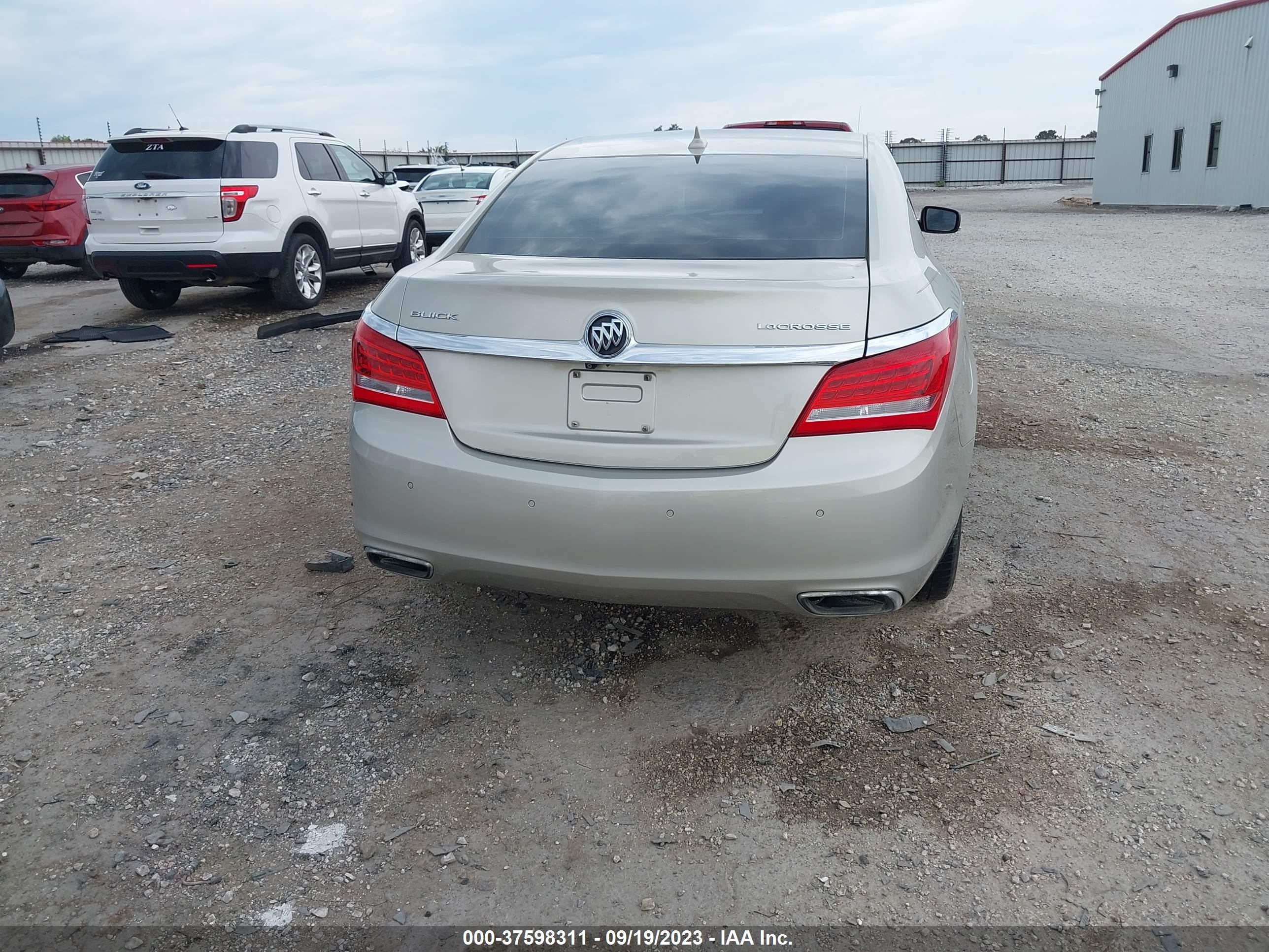 Photo 15 VIN: 1G4GB5G38EF175280 - BUICK LACROSSE 