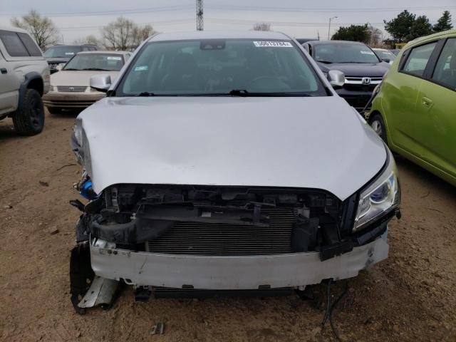 Photo 4 VIN: 1G4GB5G38EF227507 - BUICK LACROSSE 