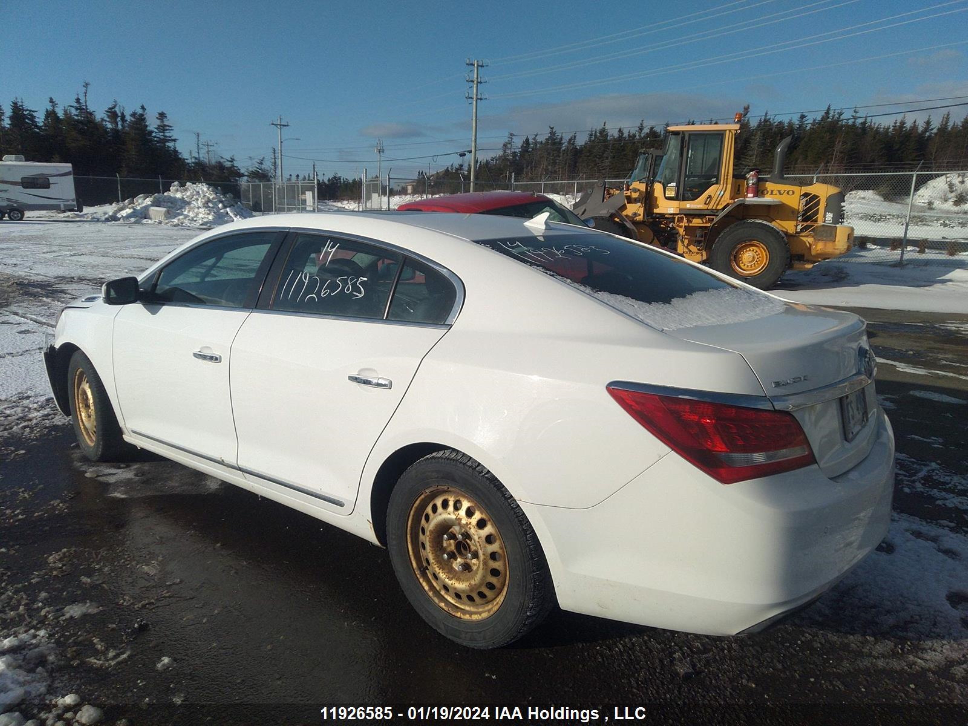 Photo 2 VIN: 1G4GB5G38EF298562 - BUICK LACROSSE 