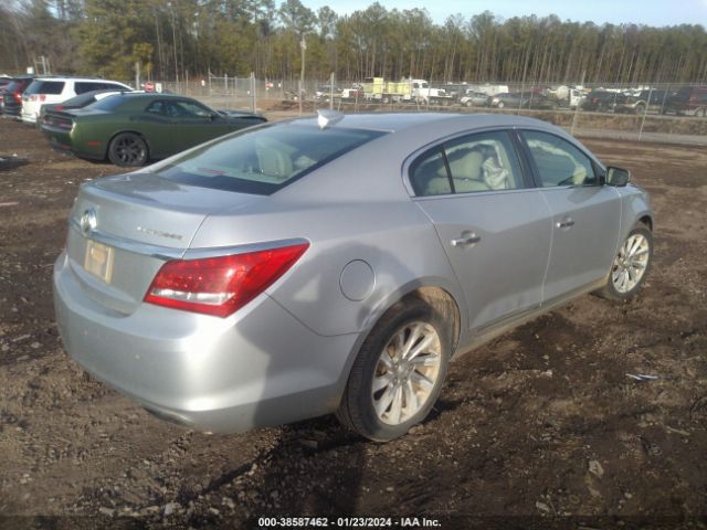 Photo 3 VIN: 1G4GB5G38GF143755 - BUICK LACROSSE 