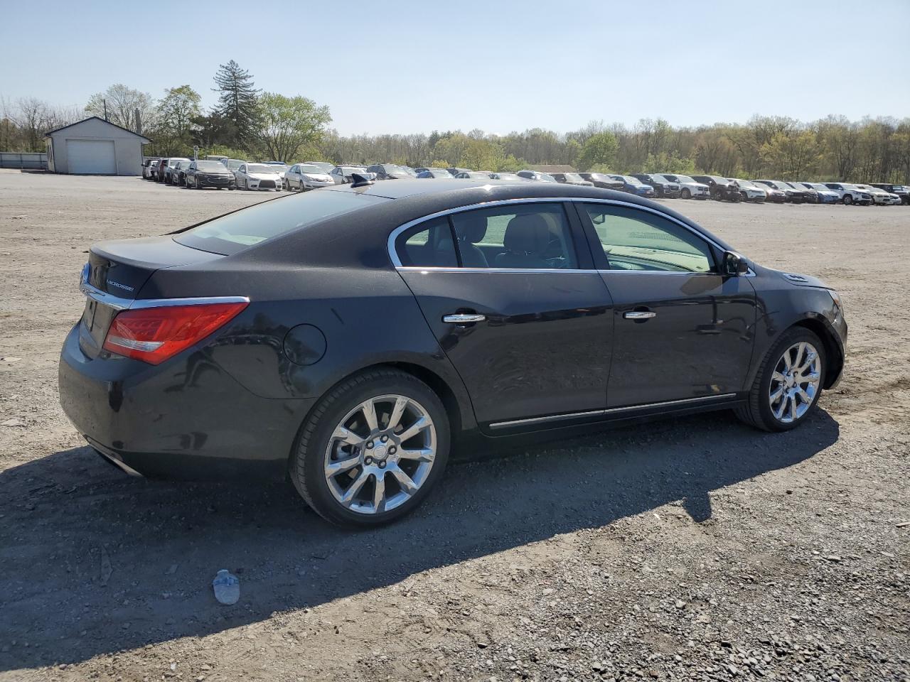 Photo 2 VIN: 1G4GB5G3XEF140918 - BUICK LACROSSE 