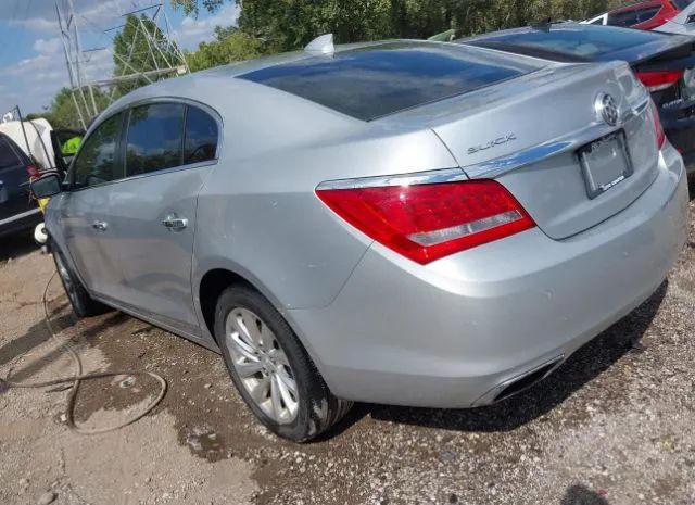 Photo 2 VIN: 1G4GB5G3XGF189362 - BUICK LACROSSE 