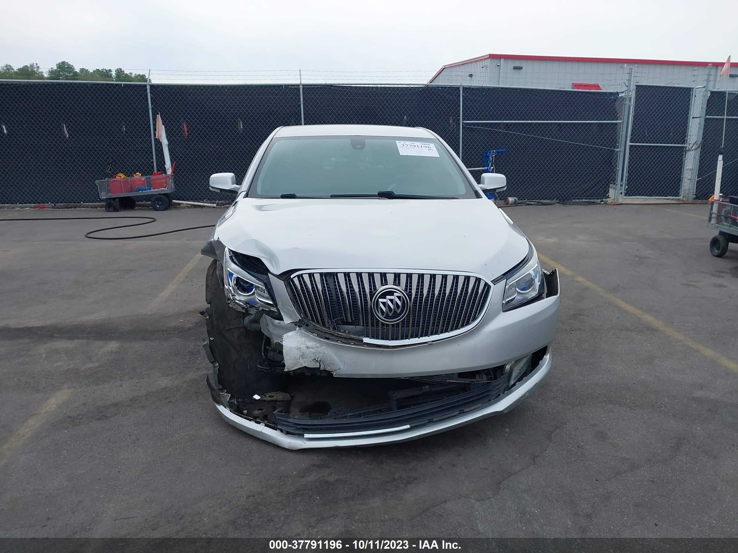 Photo 10 VIN: 1G4GB5GR0FF268641 - BUICK LACROSSE 