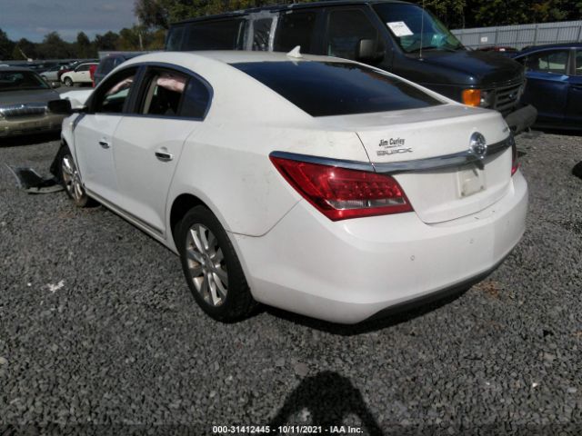 Photo 2 VIN: 1G4GB5GR1EF170104 - BUICK LACROSSE 