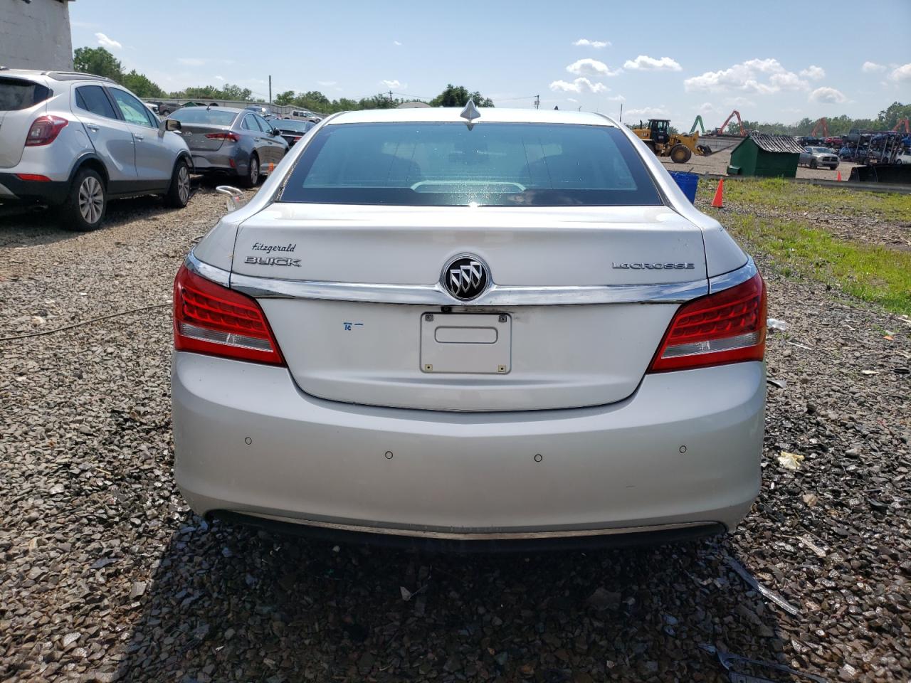 Photo 5 VIN: 1G4GB5GR1FF188314 - BUICK LACROSSE 