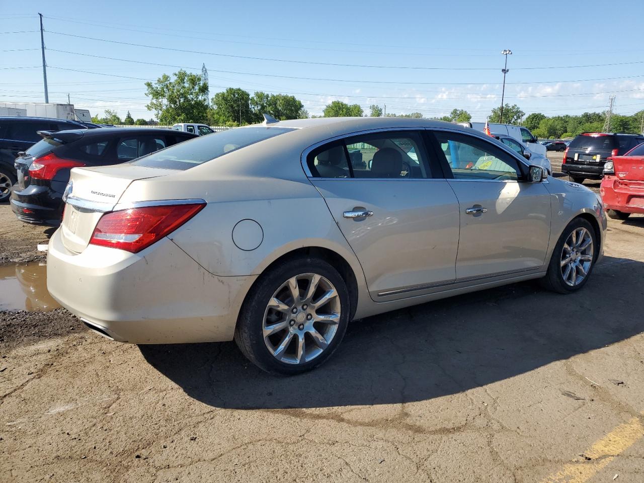 Photo 2 VIN: 1G4GB5GR5EF154035 - BUICK LACROSSE 