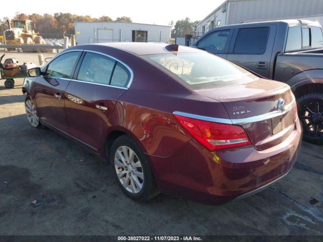 Photo 2 VIN: 1G4GB5GRXFF200346 - BUICK LACROSSE 