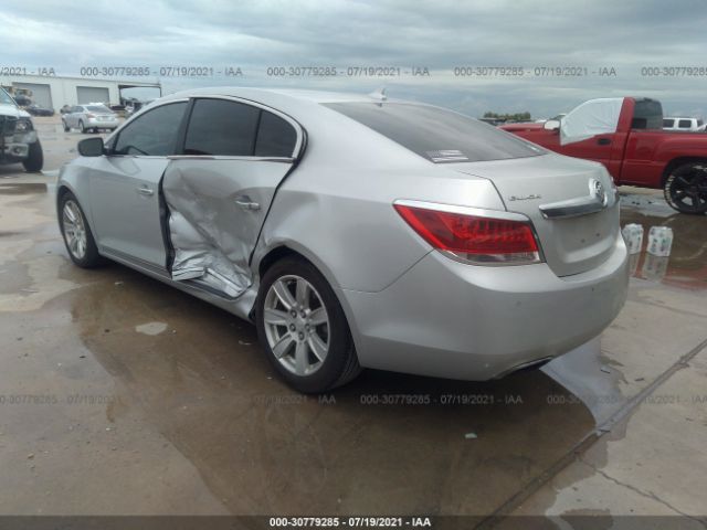 Photo 2 VIN: 1G4GC5E30DF120868 - BUICK LACROSSE 