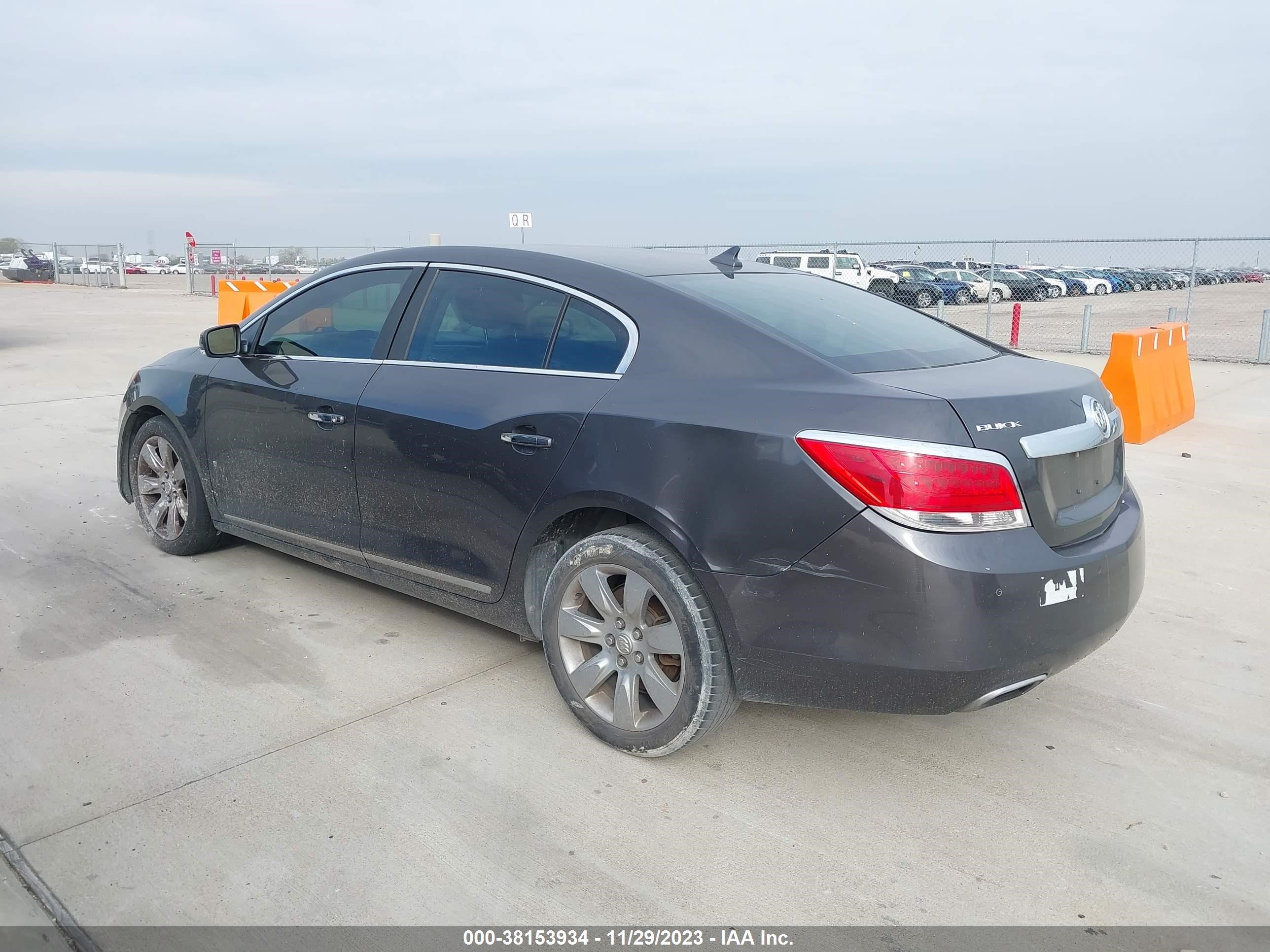 Photo 2 VIN: 1G4GC5E31DF122693 - BUICK LACROSSE 