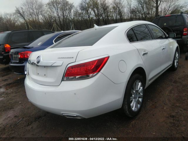 Photo 3 VIN: 1G4GC5E33DF225839 - BUICK LACROSSE 