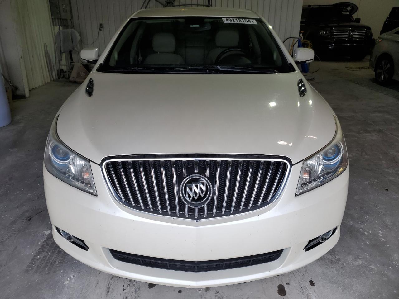 Photo 4 VIN: 1G4GC5E34DF258333 - BUICK LACROSSE 