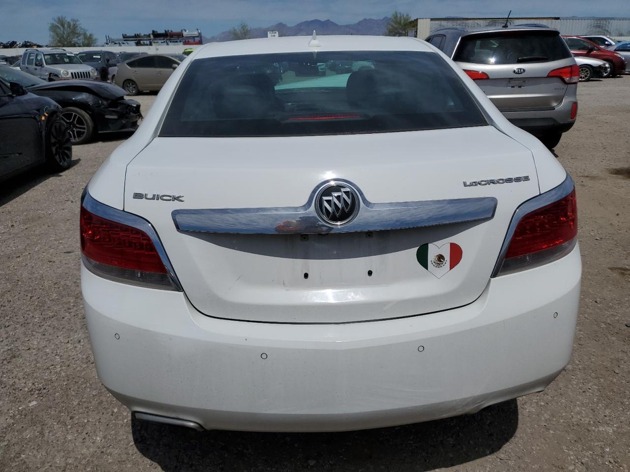 Photo 5 VIN: 1G4GC5E35DF308432 - BUICK LACROSSE 