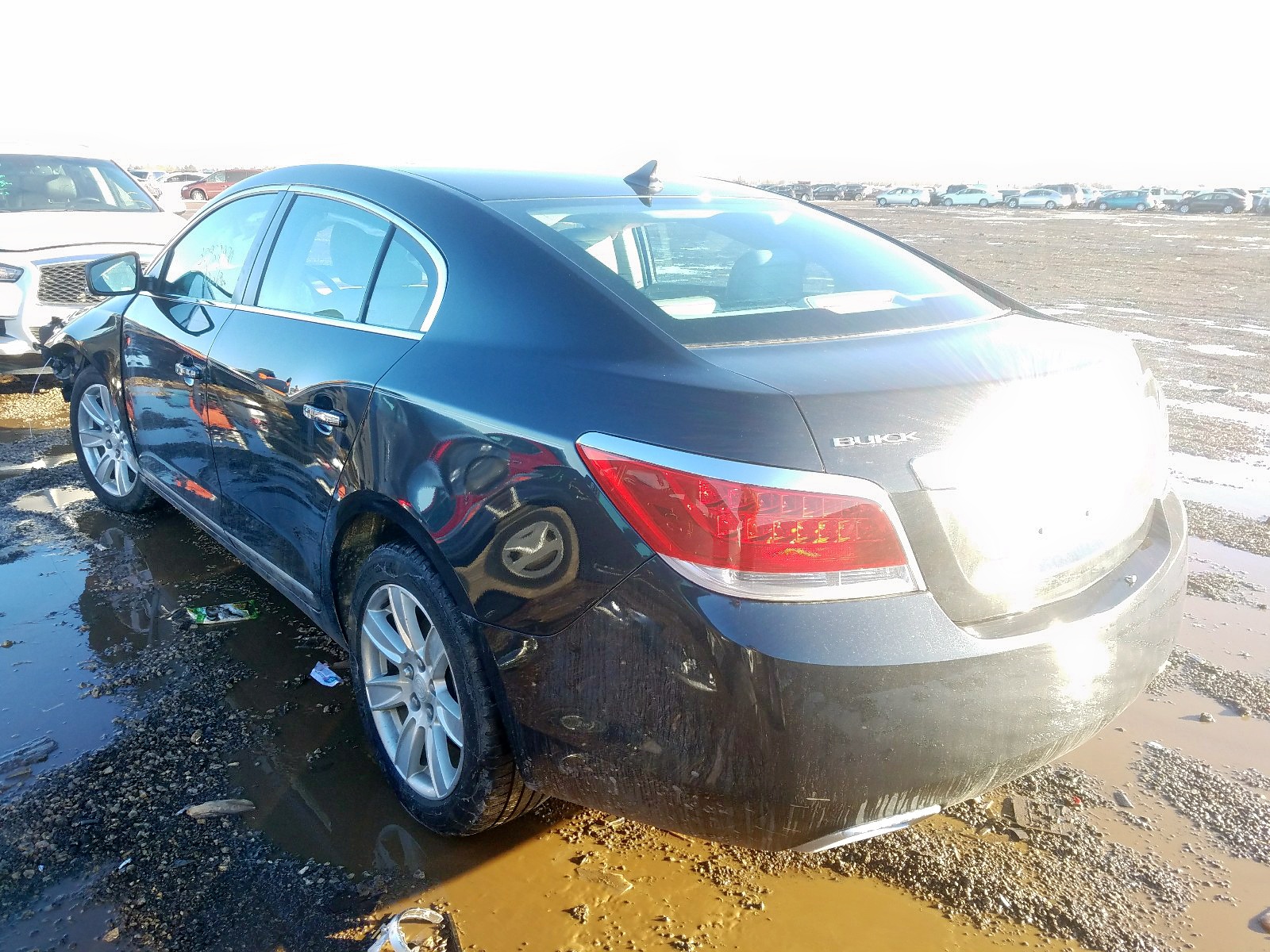 Photo 2 VIN: 1G4GC5E38CF244868 - BUICK LACROSSE 