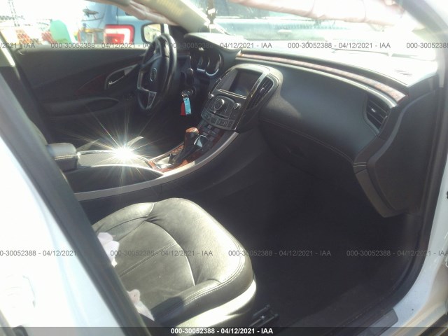 Photo 4 VIN: 1G4GC5E39DF160186 - BUICK LACROSSE 