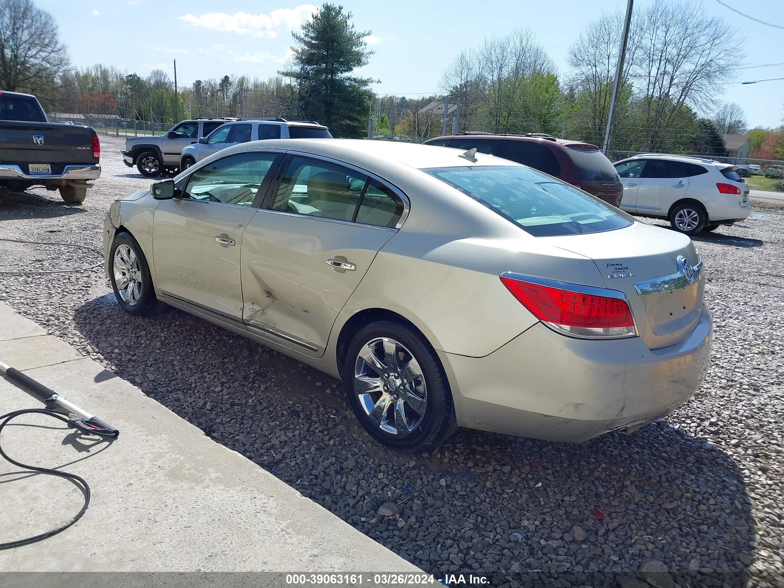 Photo 2 VIN: 1G4GC5E3XDF164442 - BUICK LACROSSE 