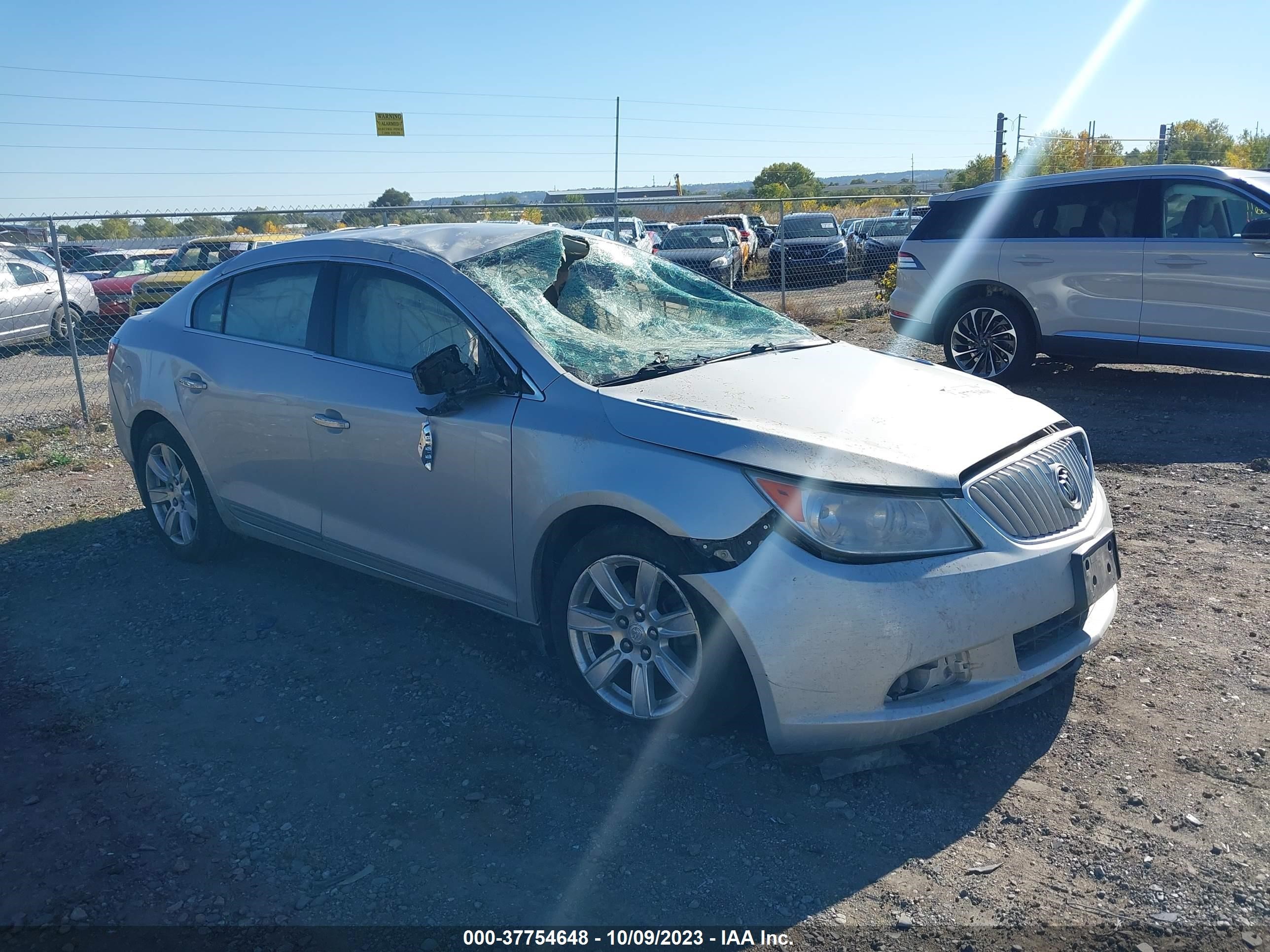 Photo 0 VIN: 1G4GC5EC4BF377660 - BUICK LACROSSE 