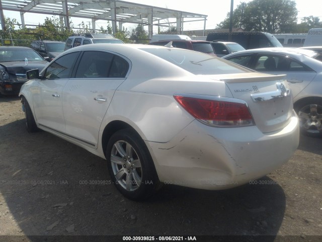 Photo 2 VIN: 1G4GC5EC5BF346790 - BUICK LACROSSE 