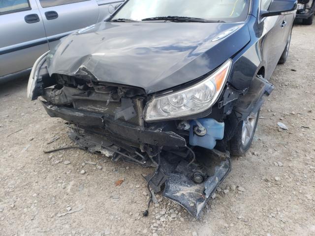 Photo 8 VIN: 1G4GC5ED2BF335013 - BUICK LACROSSE 