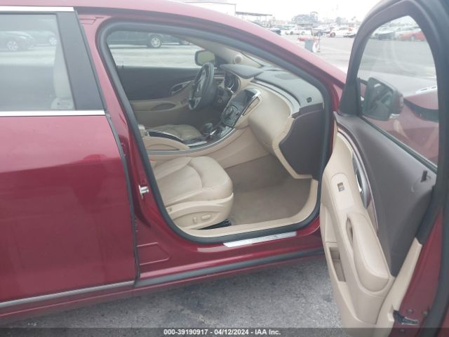 Photo 4 VIN: 1G4GC5ED2BF337103 - BUICK LACROSSE 