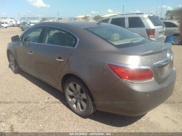 Photo 2 VIN: 1G4GC5ED4BF110611 - BUICK LACROSSE 