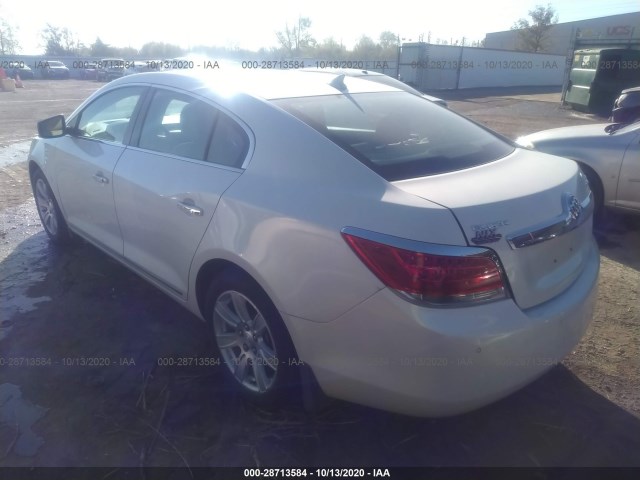 Photo 2 VIN: 1G4GC5ED4BF130874 - BUICK LACROSSE 