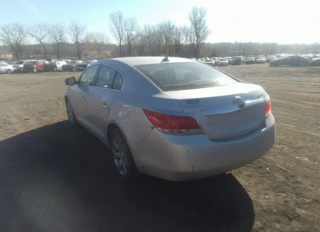 Photo 2 VIN: 1G4GC5ED4BF224253 - BUICK LACROSSE 