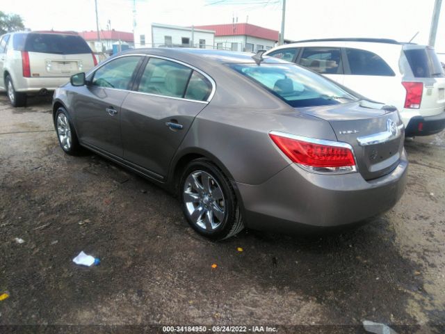 Photo 2 VIN: 1G4GC5ED6BF302211 - BUICK LACROSSE 