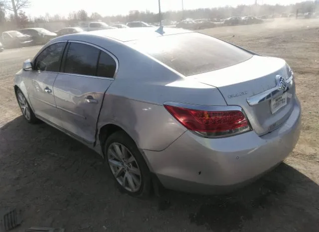 Photo 2 VIN: 1G4GC5ED7BF140248 - BUICK LACROSSE 