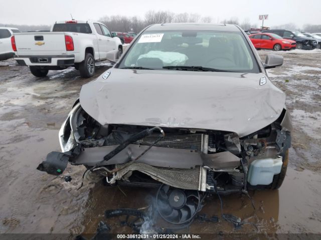 Photo 5 VIN: 1G4GC5ED7BF223002 - BUICK LACROSSE 