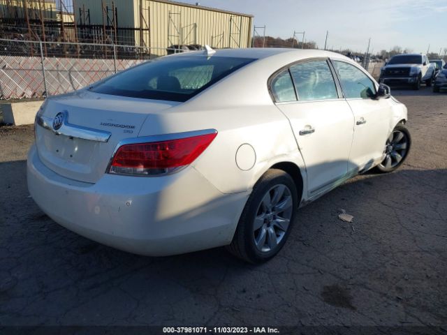 Photo 3 VIN: 1G4GC5ED8BF146446 - BUICK LACROSSE 