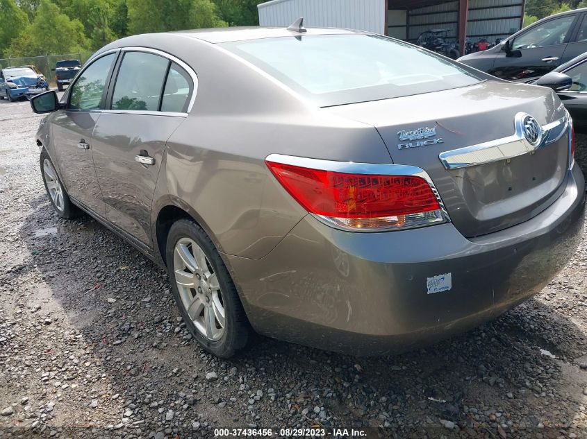 Photo 2 VIN: 1G4GC5ED8BF270636 - BUICK LACROSSE 