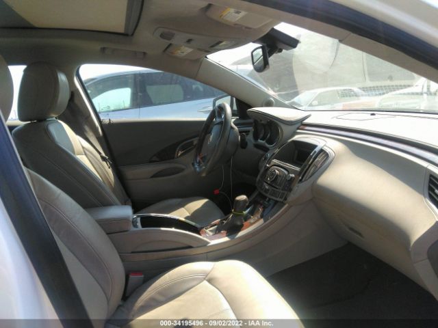 Photo 4 VIN: 1G4GC5EG1AF115290 - BUICK LACROSSE 