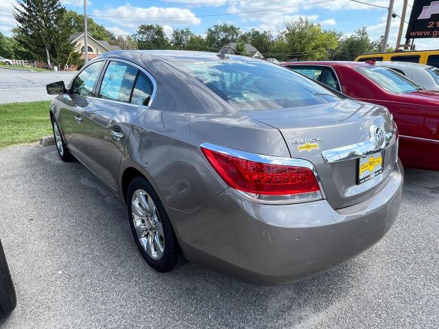 Photo 2 VIN: 1G4GC5EG3AF281228 - BUICK LACROSSE C 