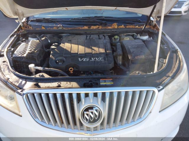 Photo 9 VIN: 1G4GC5EG9AF201382 - BUICK LACROSSE 