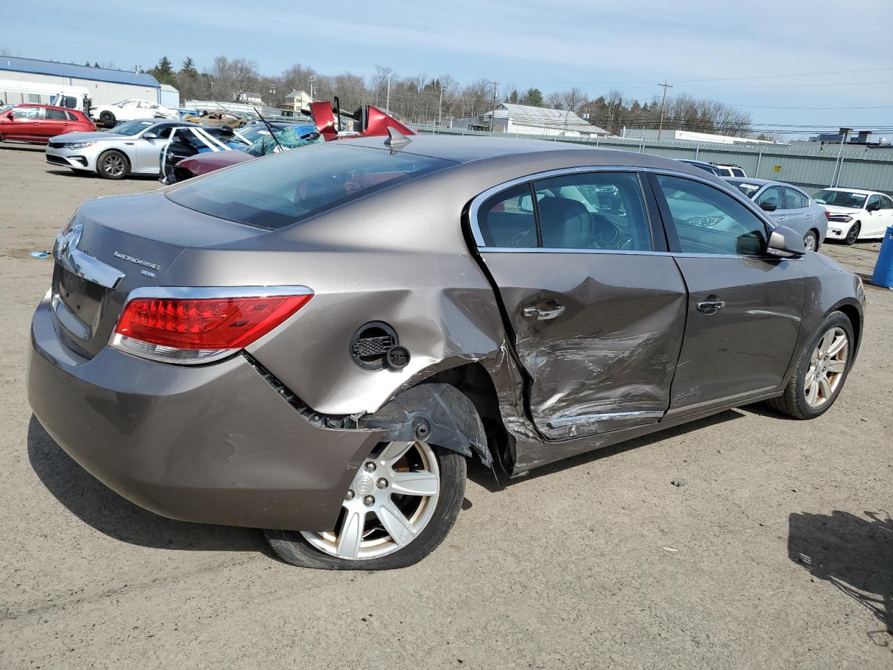 Photo 2 VIN: 1G4GC5EGXAF188674 - BUICK LACROSSE 