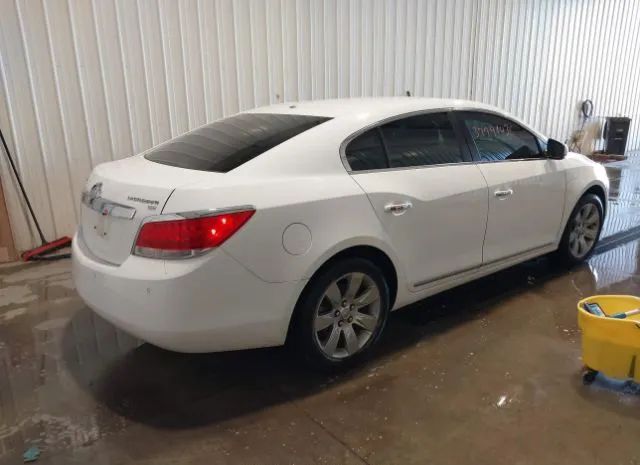 Photo 3 VIN: 1G4GC5EGXAF245553 - BUICK LACROSSE 