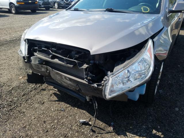 Photo 8 VIN: 1G4GC5ER2CF297134 - BUICK LACROSSE 