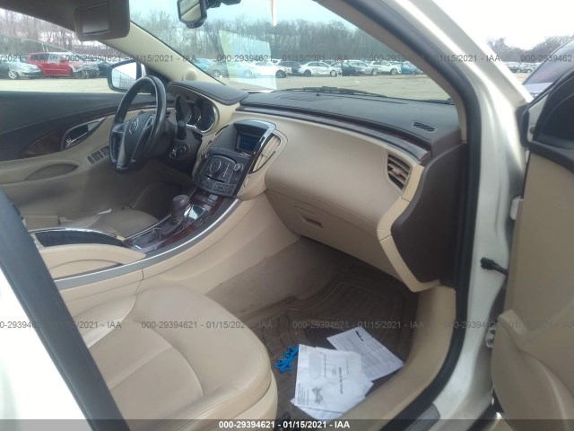 Photo 4 VIN: 1G4GC5ER3CF203276 - BUICK LACROSSE 