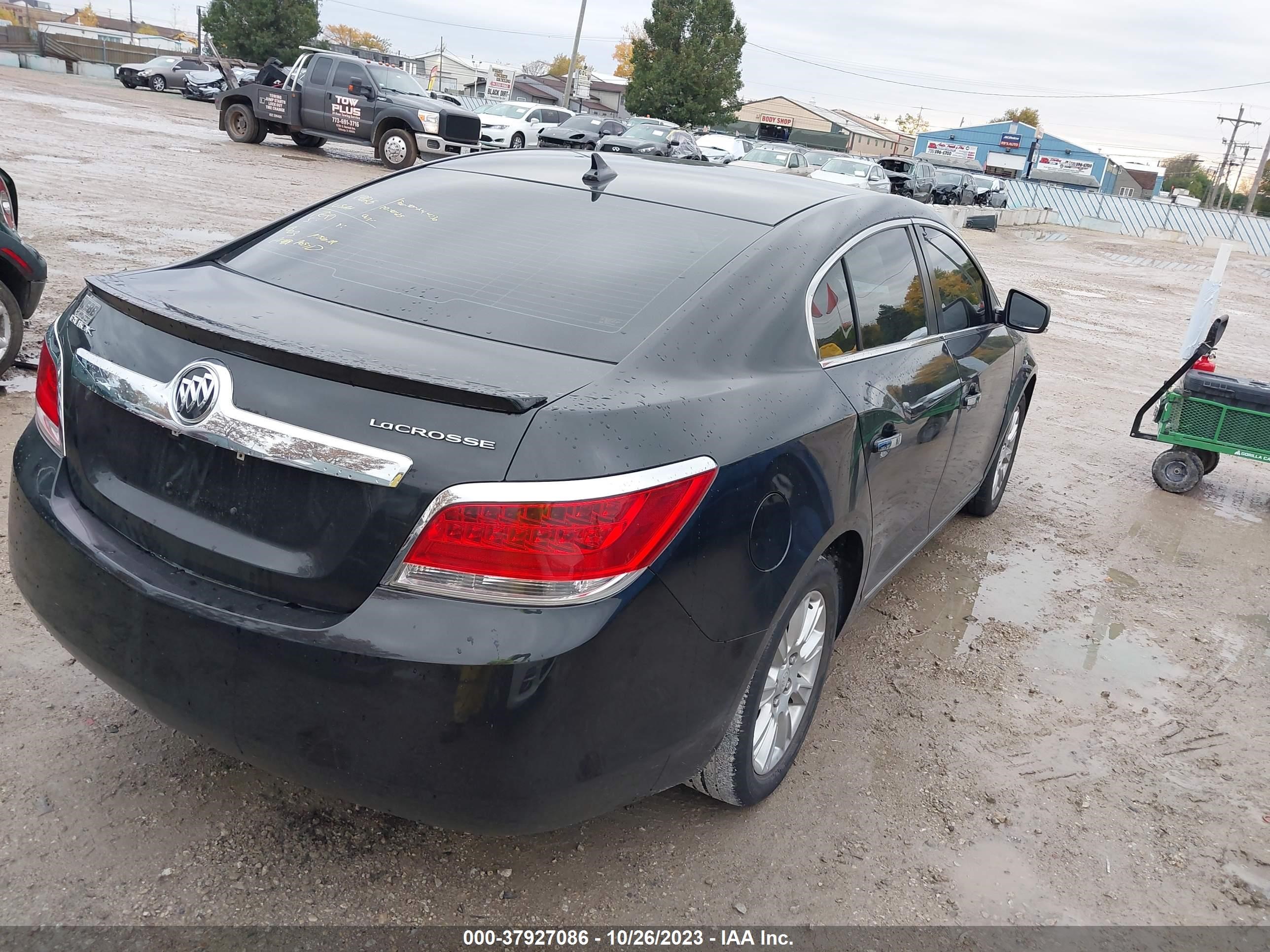 Photo 3 VIN: 1G4GC5ER3CF231658 - BUICK LACROSSE 