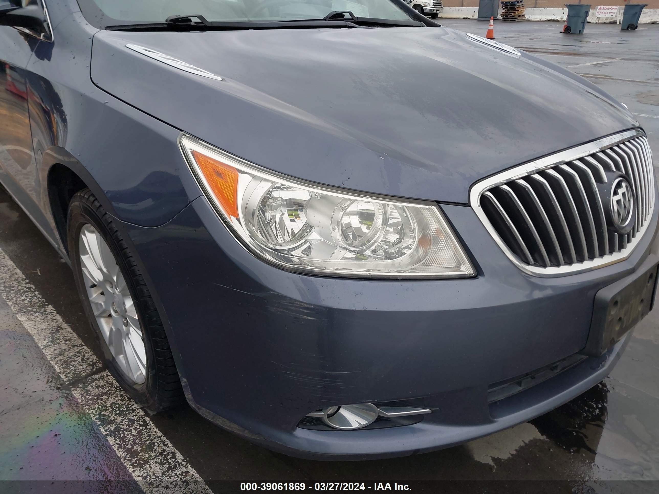 Photo 5 VIN: 1G4GC5ER7DF187536 - BUICK LACROSSE 