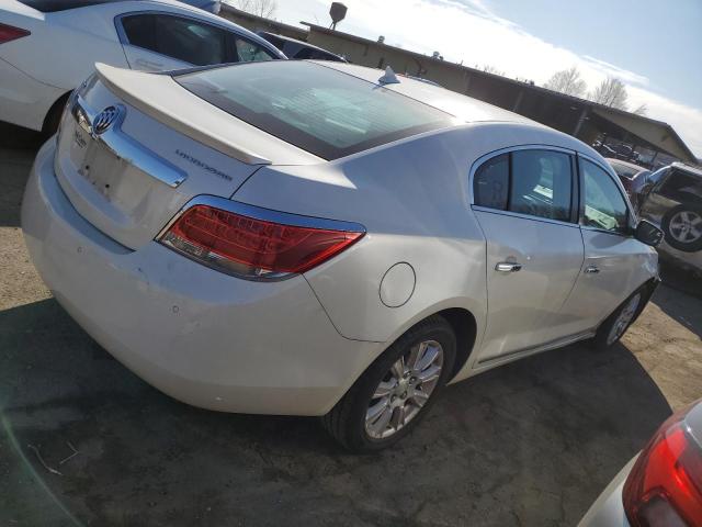 Photo 2 VIN: 1G4GC5ERXDF296833 - BUICK LACROSSE 