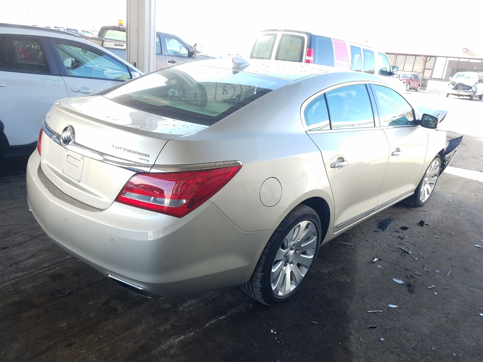 Photo 3 VIN: 1G4GC5G37GF168336 - BUICK LACROSSE 